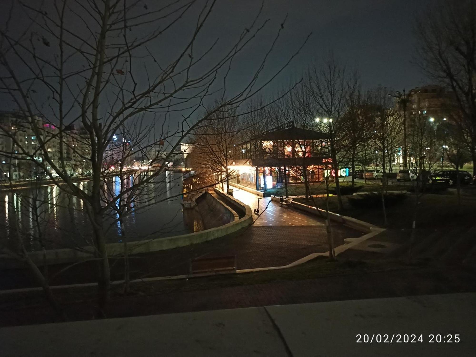 Comfortable Apartment University Square Bucharest Luaran gambar