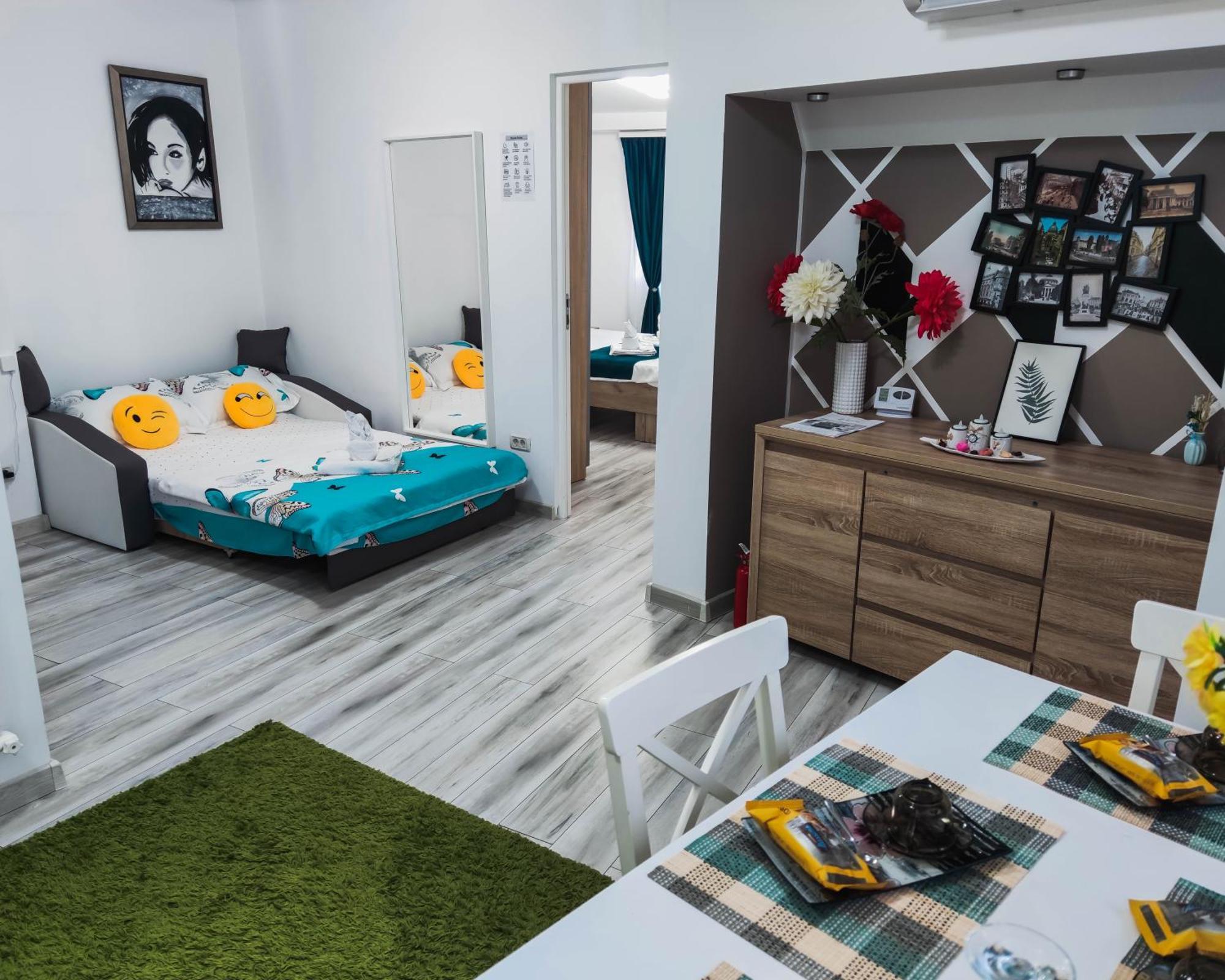 Comfortable Apartment University Square Bucharest Luaran gambar